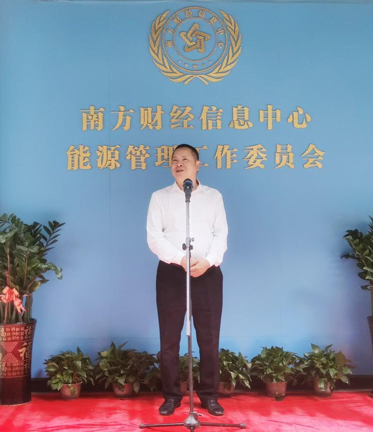 F002.jpg