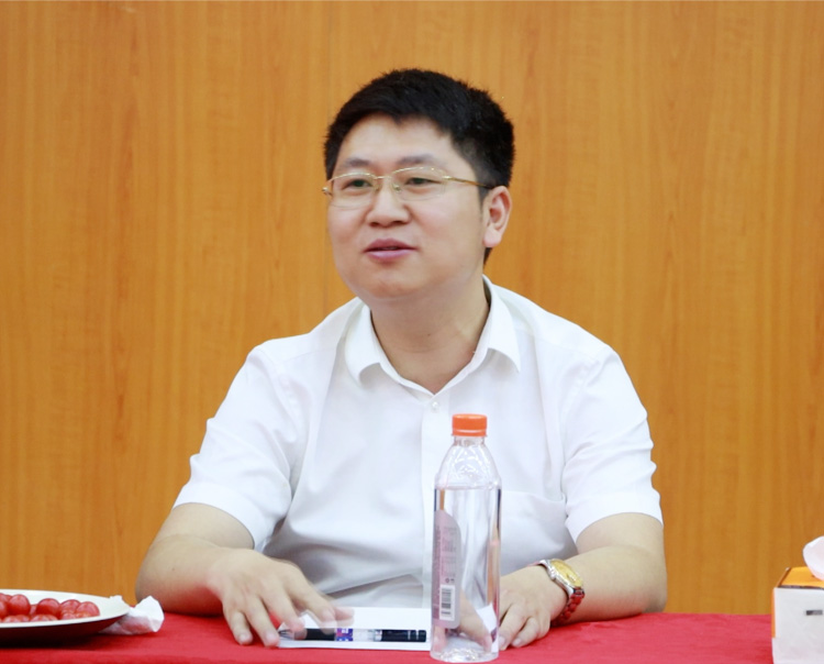 F01.jpg